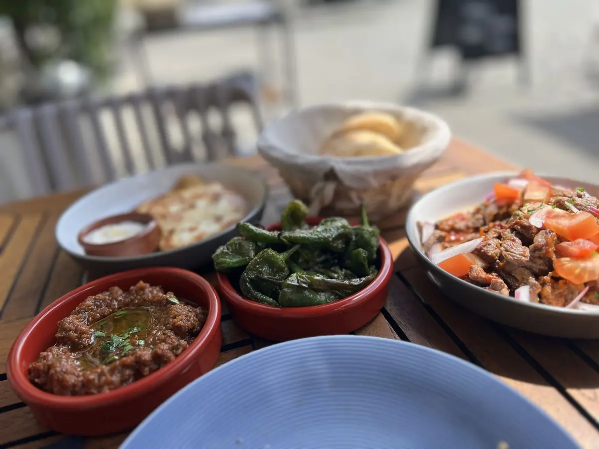 Tapas von Tapas by Noah's – kleine Köstlichkeiten zum Teilen